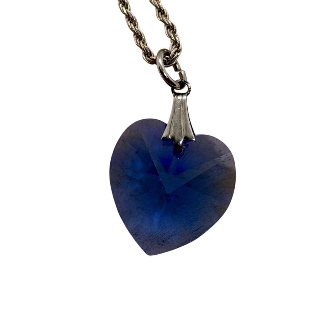 Vintage Blue Faceted Heart Pendant Necklace Silver Tone 16 Inch Rope Chain